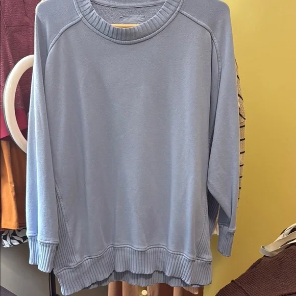 Casual Blue Sweatshirt - Picture 1 of 1